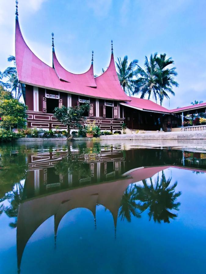 Rumah Gadang Tokama, Simarasok Baso Exterior foto